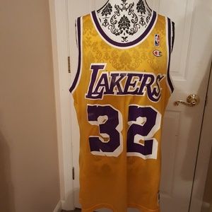 Basketball jersey